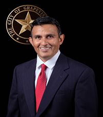 Leon Leal-201-229Edit_pp (1)